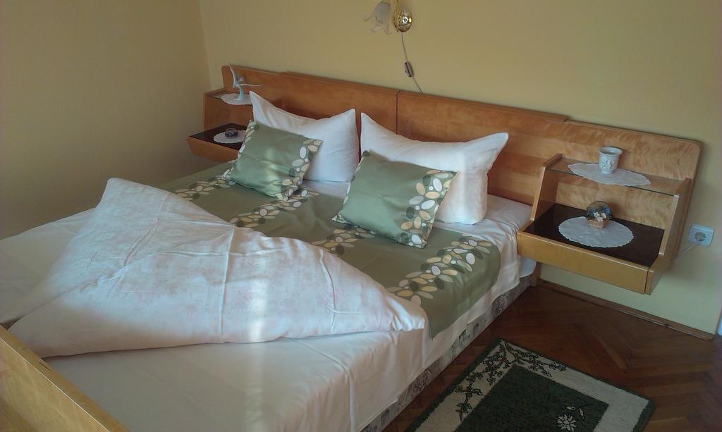 Margo Apartman Fonyod Exterior photo